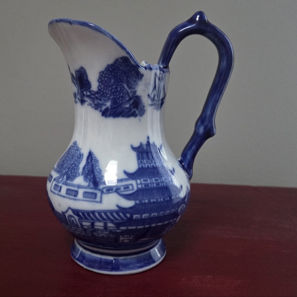 Vintage Victoria Ware Ironstone Pitcher 6" Blue & White EUC